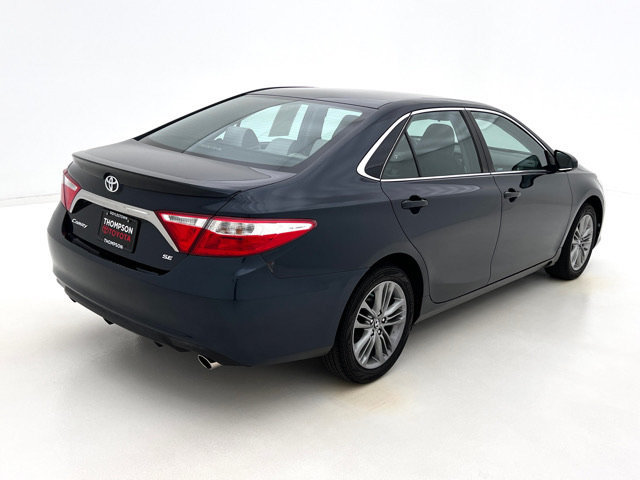 Used 2017 Toyota Camry SE FWD image 7