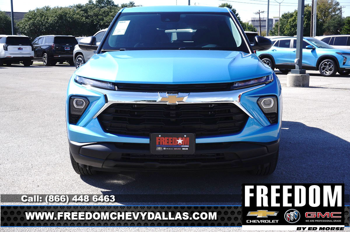New 2026 Chevrolet TrailBlazer LS w/ LS Convenience Package FWD image 2