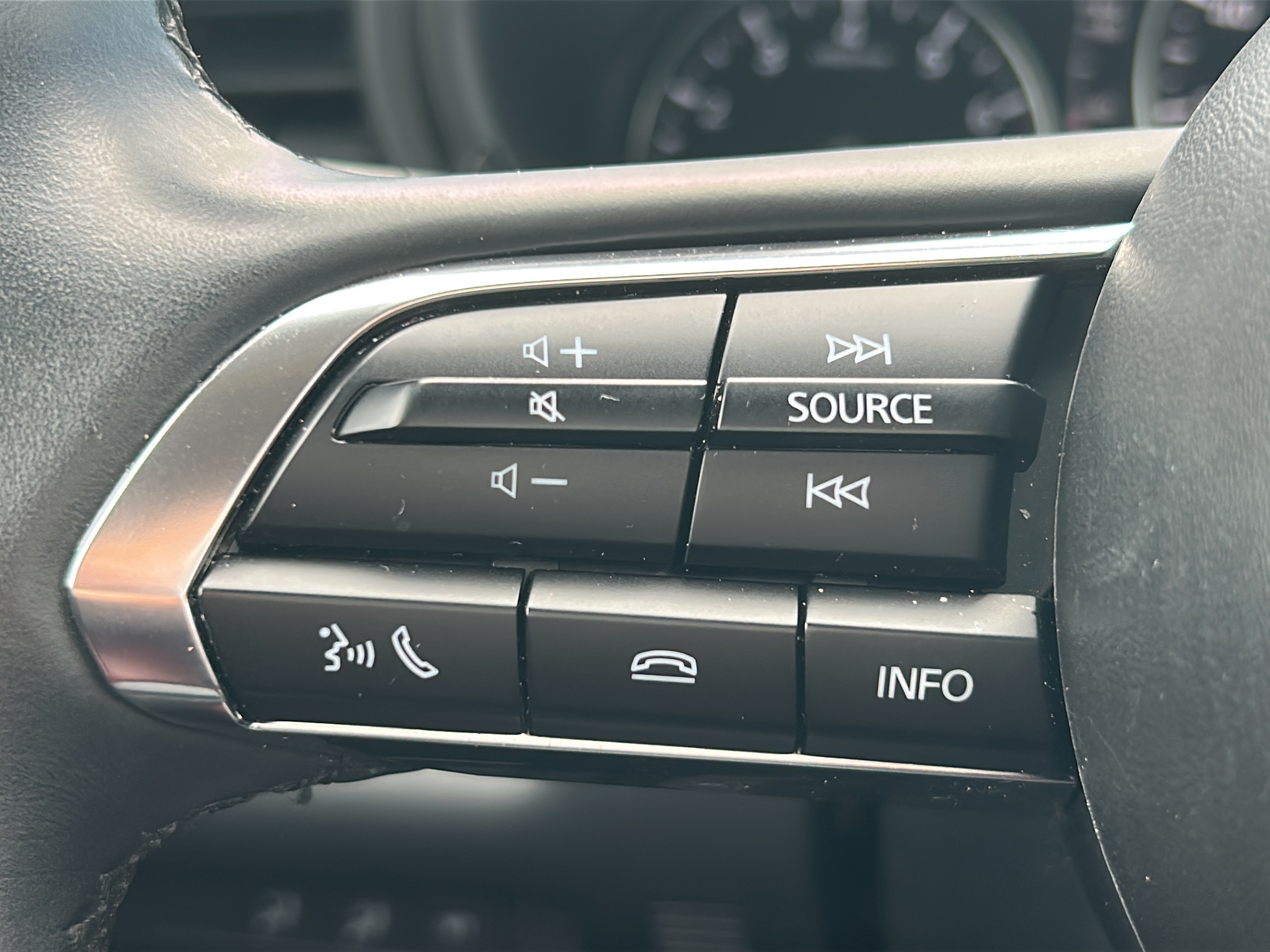 Used 2025 MAZDA CX-30 AWD 2.5 S w/ Preferred Package image 22