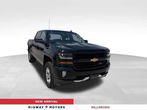 Used 2018 Chevrolet Silverado 1500 LT w/ All Star Edition AWD/4WD image 1
