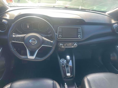 Used 2020 Nissan Kicks SR w/ SR Premium Package image 7
