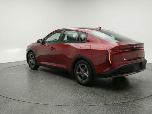 Used 2025 Kia K4 LXS image 6