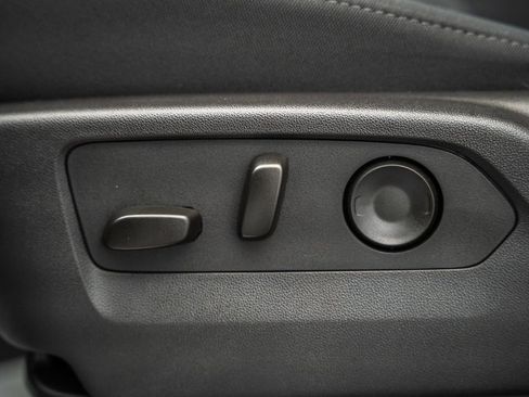 New 2025 Chevrolet Silverado 1500 RST AWD/4WD image 36