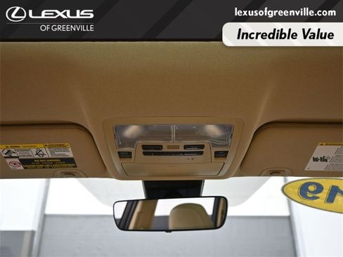 Used 2019 Toyota Highlander Limited image 26