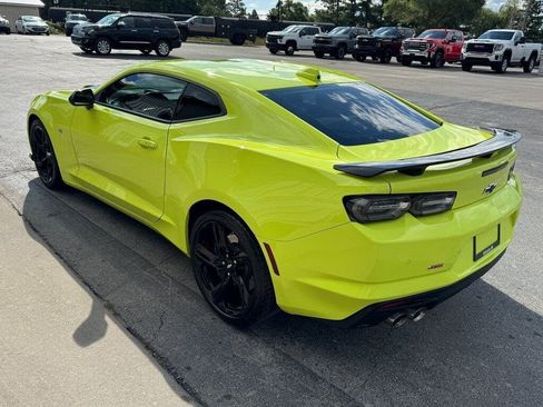 Used 2020 Chevrolet Camaro SS RWD image 5