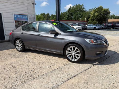 Used 2014 Honda Accord Sport image 7