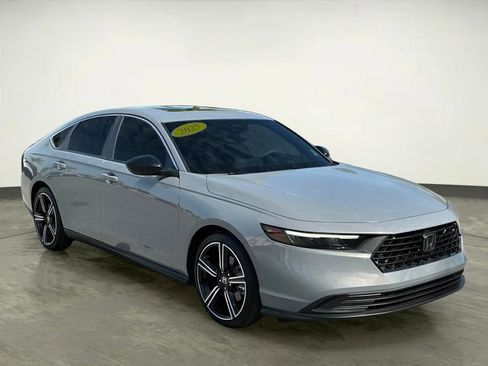 Certified 2025 Honda Accord Sport image 12