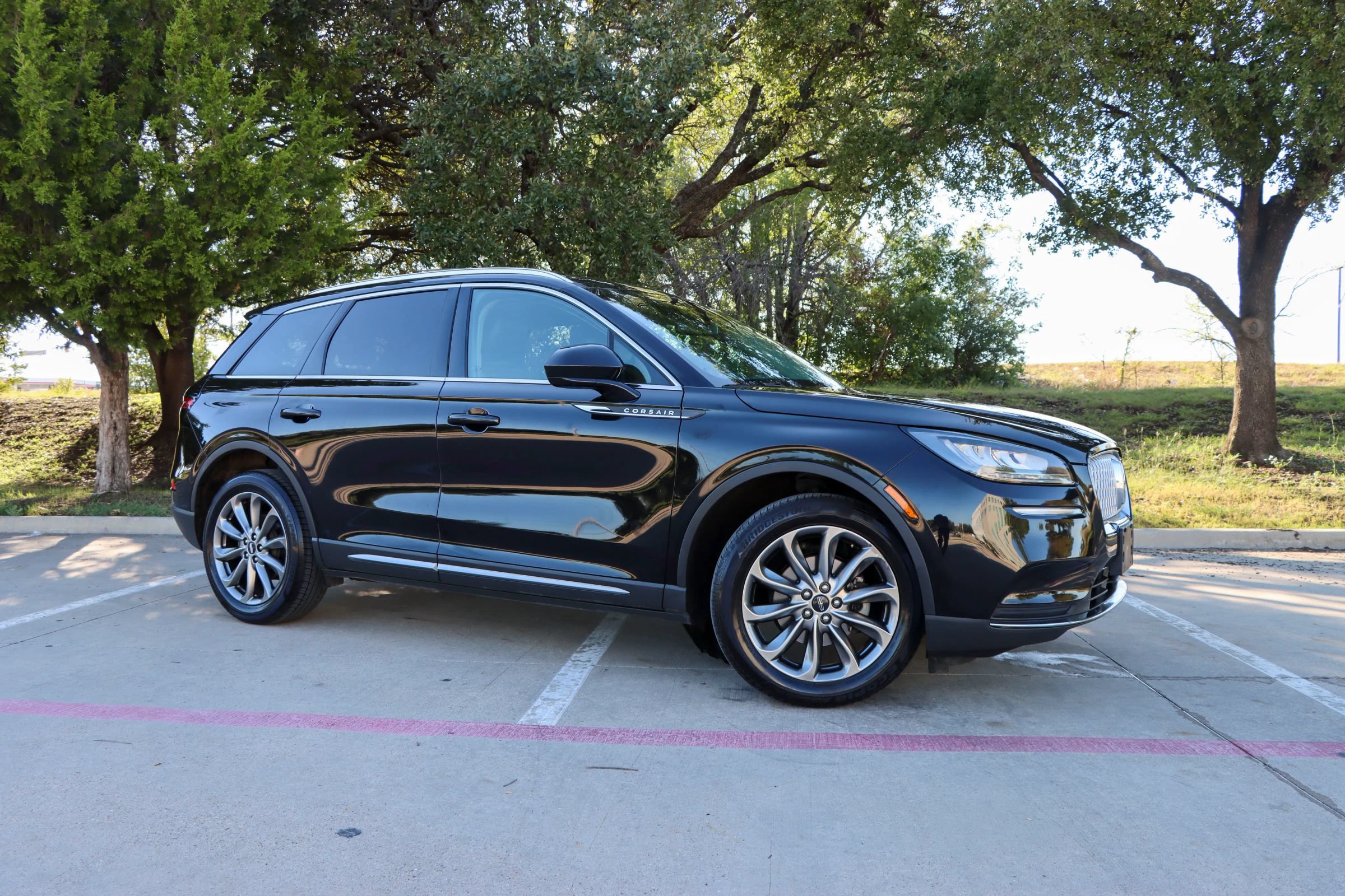 Used 2020 Lincoln Corsair AWD w/ Premium Package image 1