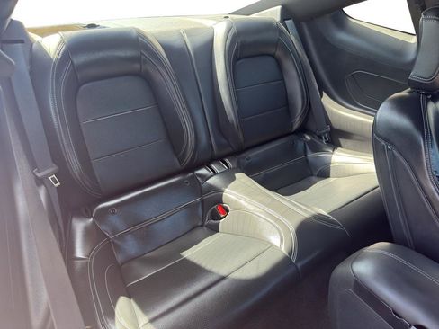 Used 2024 Ford Mustang Premium image 8