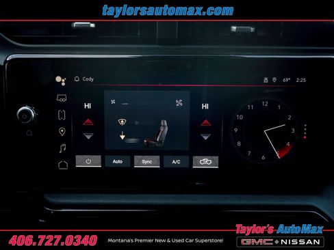 Used 2024 GMC Sierra 2500 AT4 w/ Technology Package AWD/4WD image 25