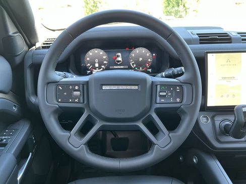 Used 2026 Land Rover Defender 110 S AWD/4WD image 22