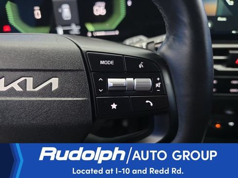 Used 2026 Kia Sportage LX FWD image 17