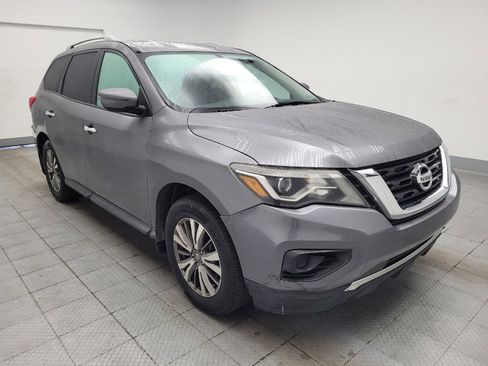 Used 2020 Nissan Pathfinder S FWD image 13