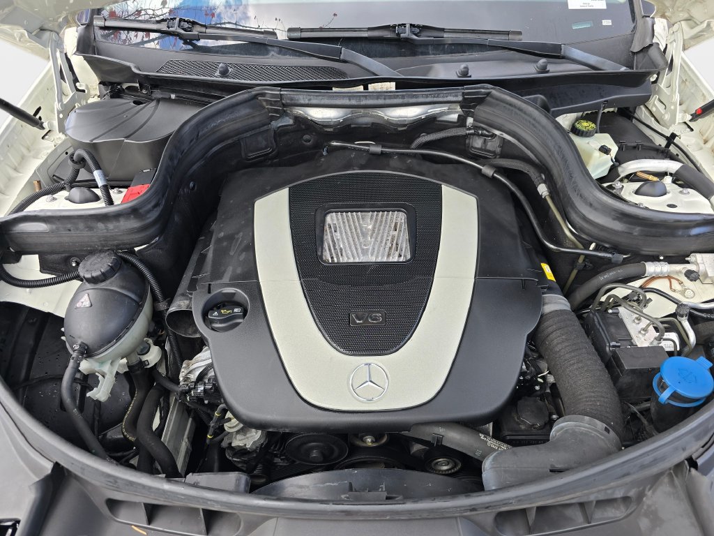 Used 2011 Mercedes-Benz GLK 350 2WD image 31