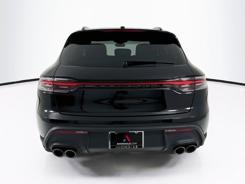 Certified 2023 Porsche Macan Turbo AWD/4WD image 6