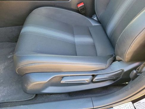 Used 2025 Honda Civic Sport image 10