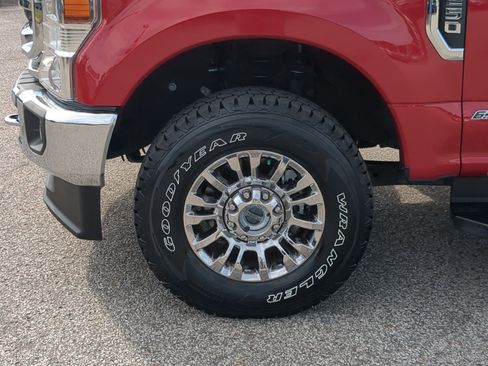 Used 2022 Ford F250 XLT w/ XLT Premium Package AWD/4WD image 11
