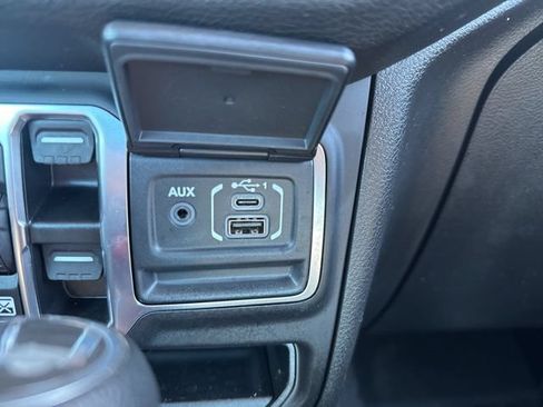 Certified 2026 Jeep Wrangler Unlimited Sport AWD/4WD image 24