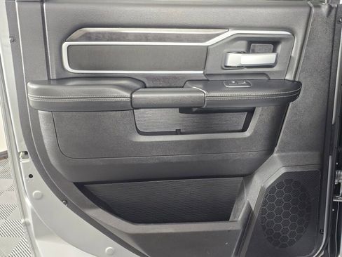 Used 2024 RAM 3500 Big Horn image 35