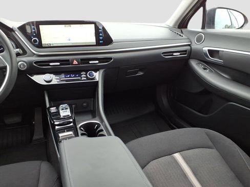 Used 2023 Hyundai Sonata SEL image 9