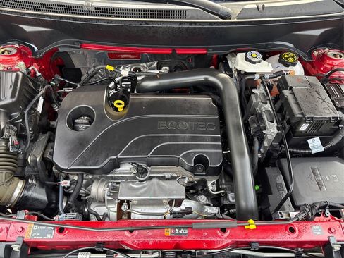 Used 2023 GMC Terrain SLE image 13