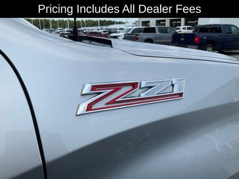 Used 2019 Chevrolet Silverado 1500 Custom Trail Boss w/ Custom Convenience Package AWD/4WD image 10