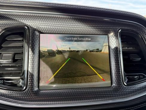 Used 2021 Dodge Challenger SRT Hellcat image 17