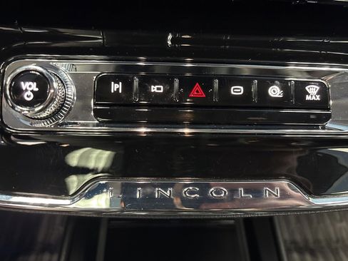 Used 2024 Lincoln Corsair Grand Touring w/ Equipment Group 301A image 37