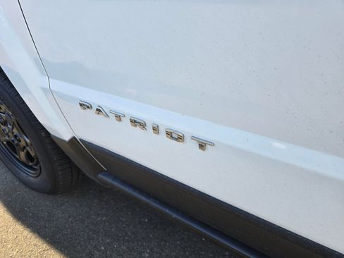 Used 2017 Jeep Patriot Sport w/ Power Value Group image 10