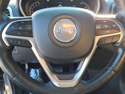 Used 2019 Jeep Grand Cherokee Limited image 12