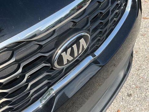 Used 2019 Kia Sorento FWD image 14