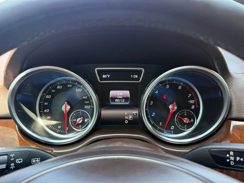 Used 2017 Mercedes-Benz GLS 450 4MATIC image 33