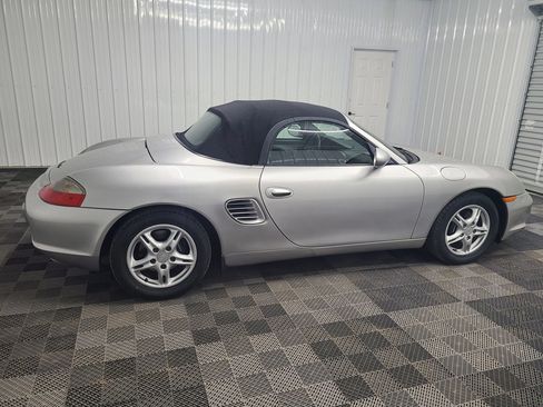 Used 2003 Porsche Boxster RWD image 11