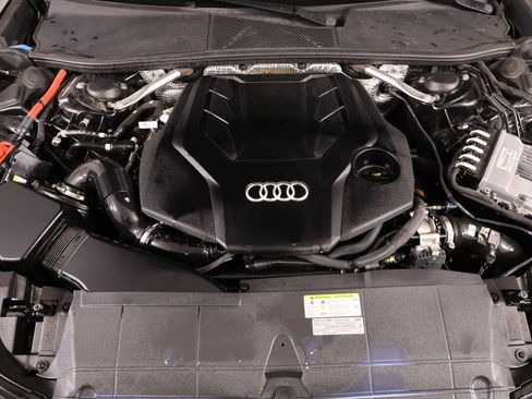 Used 2021 Audi A6 Premium Plus w/ Premium Plus Package AWD/4WD image 21