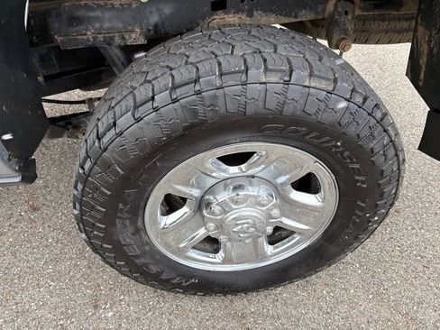 Used 2019 RAM 2500 Big Horn w/ Protection Group image 13