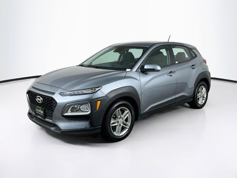 Used 2021 Hyundai Kona SE AWD/4WD image 3