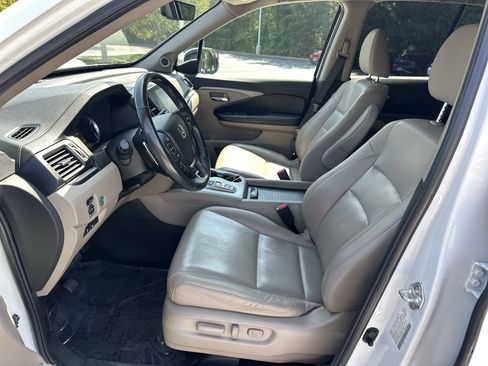 Used 2022 Honda Ridgeline RTL-E image 16