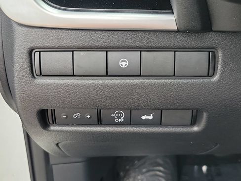 Certified 2023 Nissan Rogue SL AWD/4WD image 32