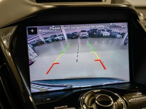 Used 2016 Ford C-MAX Energi SEL w/ Equipment Group 302A image 24