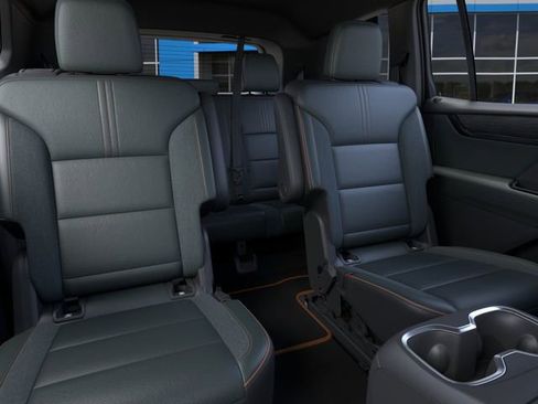 New 2026 GMC Acadia AT4 AWD/4WD image 17