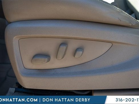 Used 2015 Chevrolet Tahoe LTZ image 17