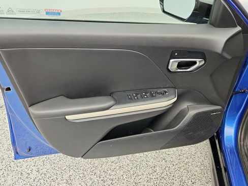 Used 2025 Kia K4 GT-Line Turbo image 11