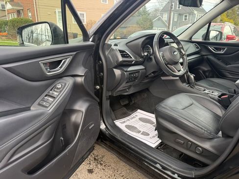 Used 2020 Subaru Forester Limited image 7