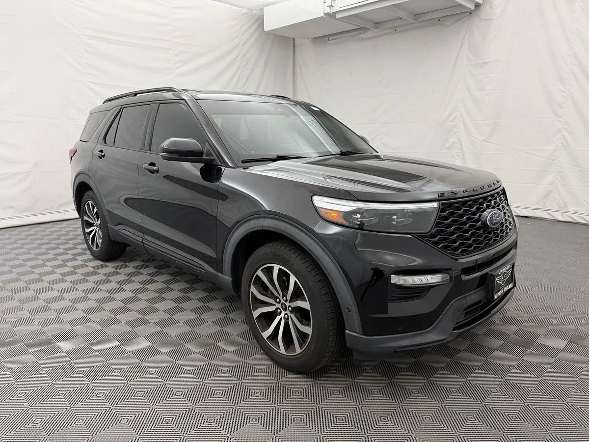 Used 2020 Ford Explorer ST AWD/4WD image 3