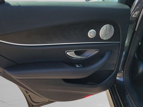 Used 2022 Mercedes-Benz E 350 Sedan image 11