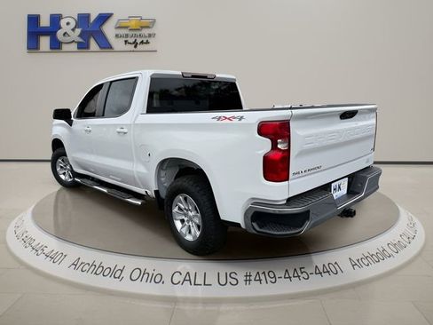 Used 2024 Chevrolet Silverado 1500 LT AWD/4WD image 6