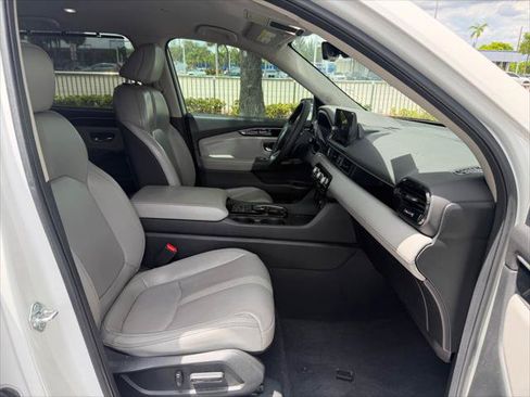 Used 2023 Honda Pilot EX-L image 14