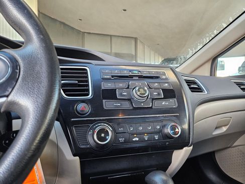 Used 2013 Honda Civic LX image 16
