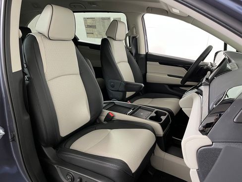 New 2026 Honda Odyssey Elite image 26