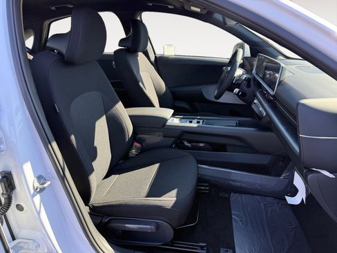 New 2025 Hyundai Ioniq 6 SE image 19